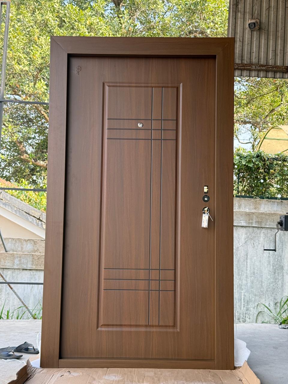 PTR 12 Main Door